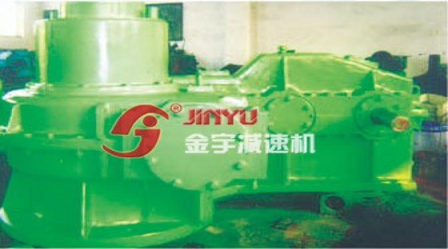 重慶鋼廠軋機(jī)壓下減速機(jī)使用現(xiàn)場(chǎng)